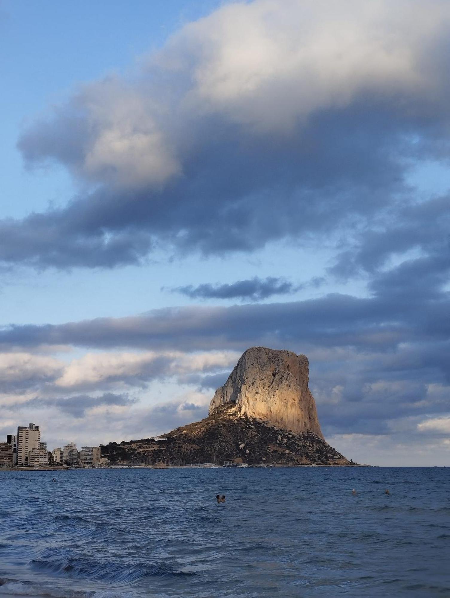 Apartamento Acogedor Mar Azul Calpe Bagian luar foto